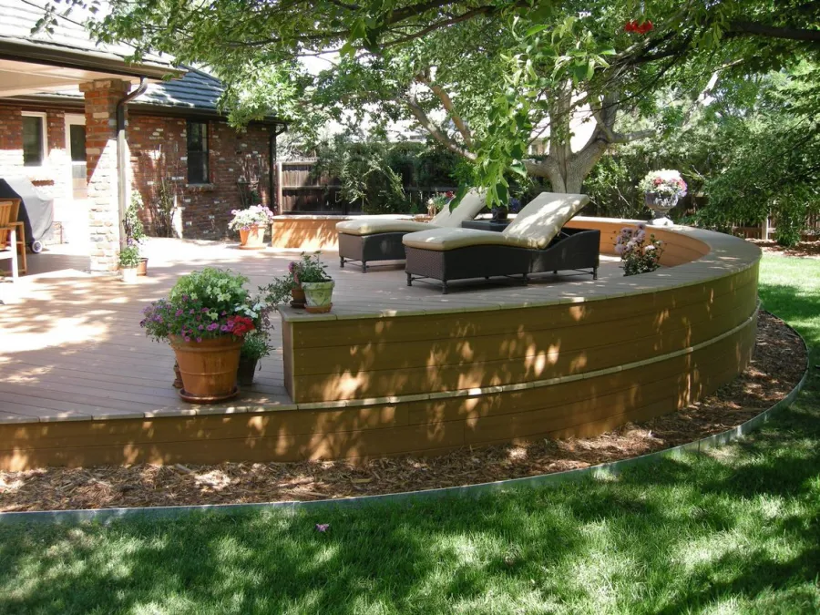 Custom Decks trex deck large curve built in benches centennial colorado