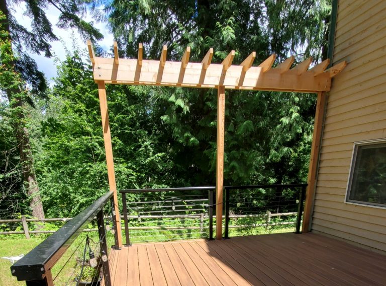Custom Decks Wood Trellis Kent Washington