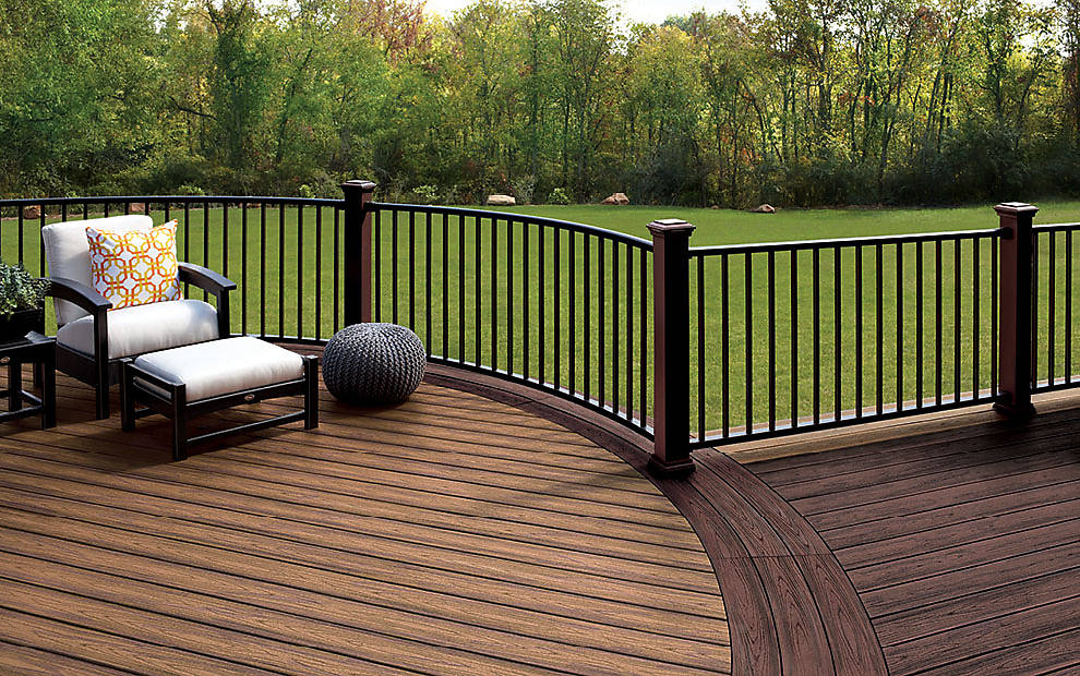 Trex Transcend Railing With T Rex Top Cap