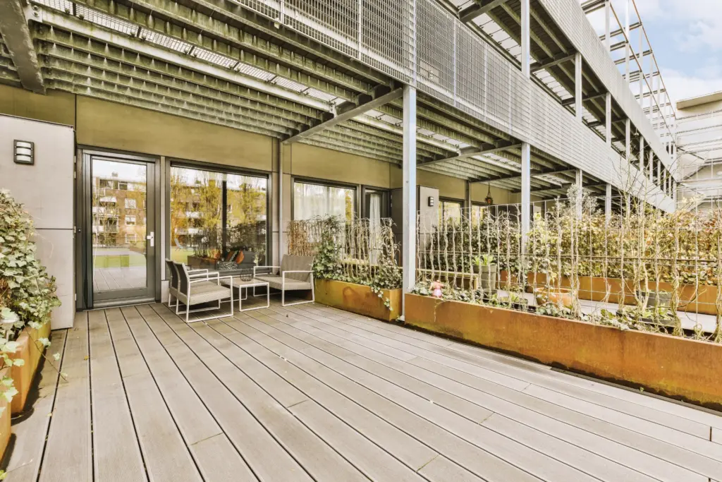 Custom Deck Design